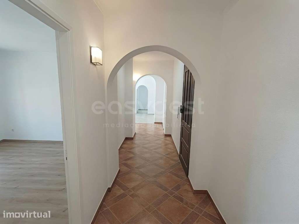 Apartamento T4 na Cruz de Pau - Grande imagem: 3/16