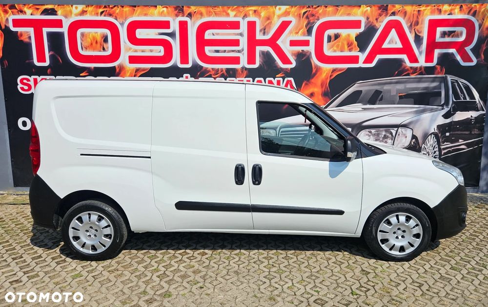 Opel COMBO - 16