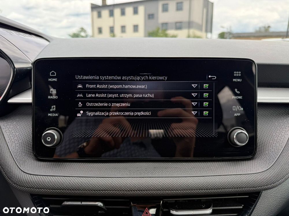 Skoda Fabia 1.0 TSI Selection - 17