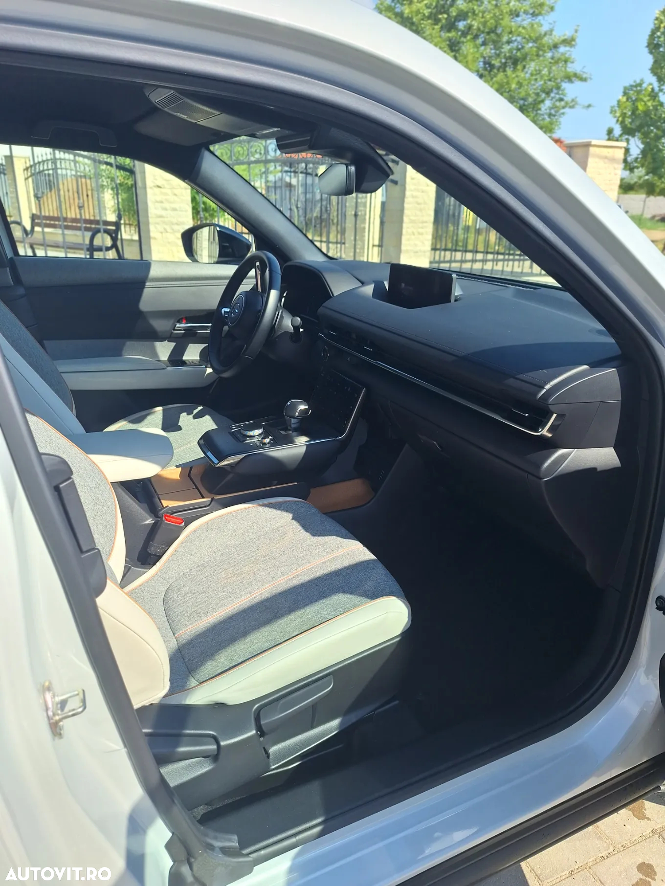 Mazda MX-30 e-SKYACTIV - 7
