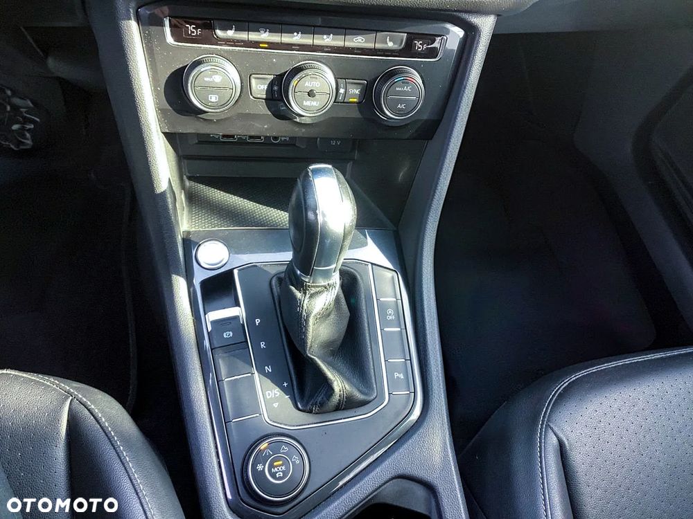 Volkswagen Tiguan 2,0 TSI OPF 4Motion DSG R-Line - 20