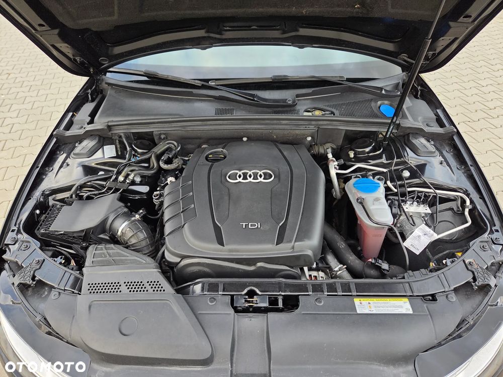 Audi A4 Avant 2.0 TDI DPF quattro S tronic S line Sportpaket - 19