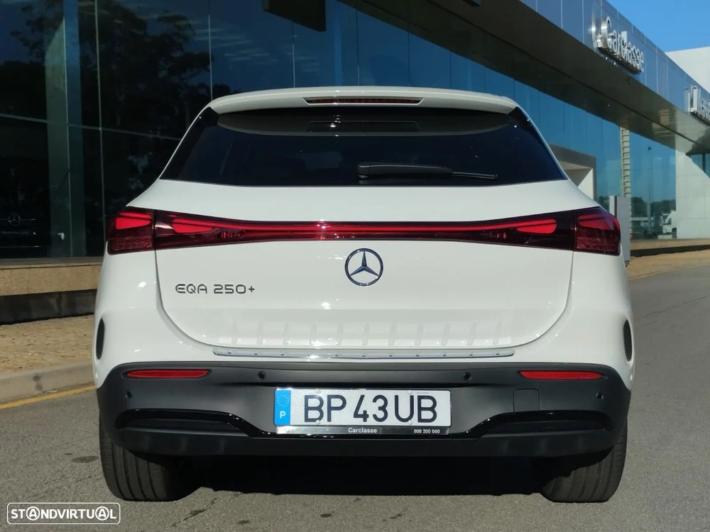 Mercedes-Benz EQA 250+ AMG Line - 9