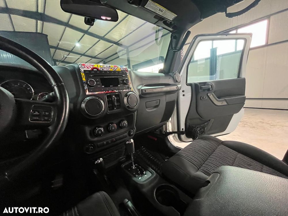 Jeep Wrangler Unlimited 3.6 Automatik Rubicon - 11
