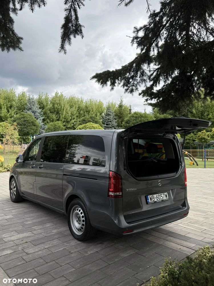 Mercedes-Benz Klasa V 250 d 4-Matic 9G-Tronic (ekstra d³) - 2