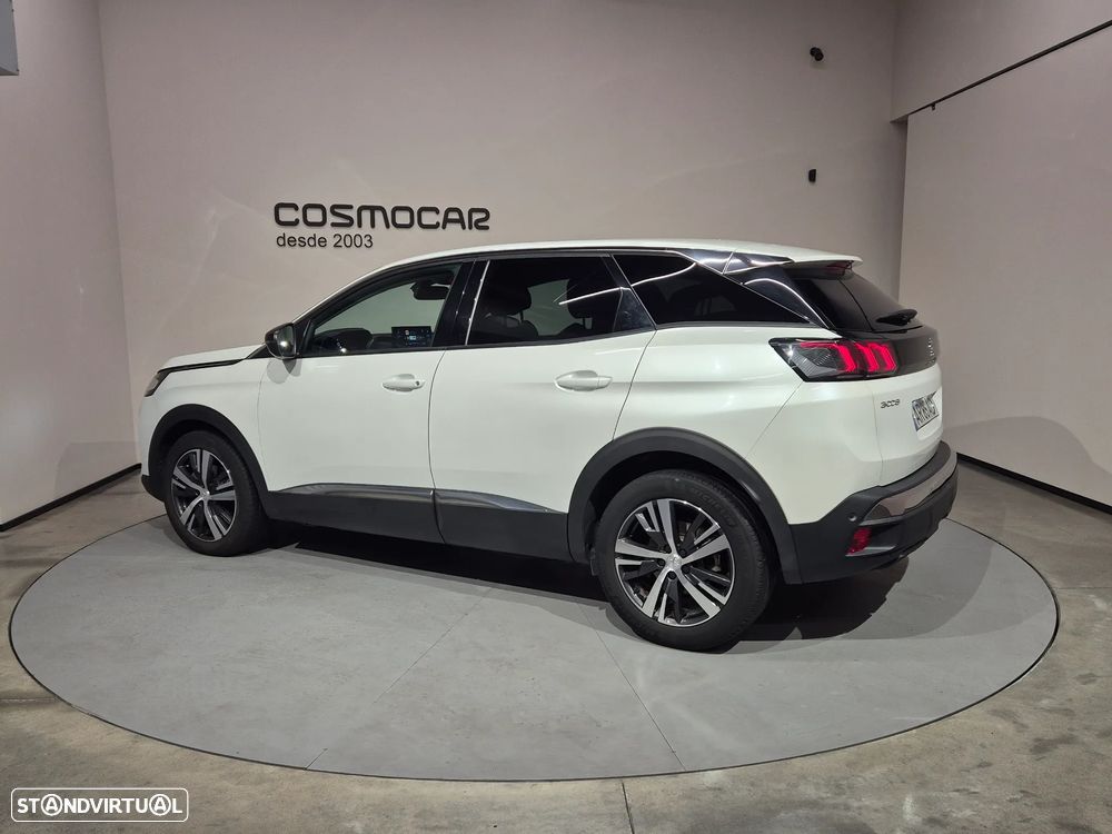 Peugeot 3008 1.5 BlueHDi Allure Pack EAT8 - 4