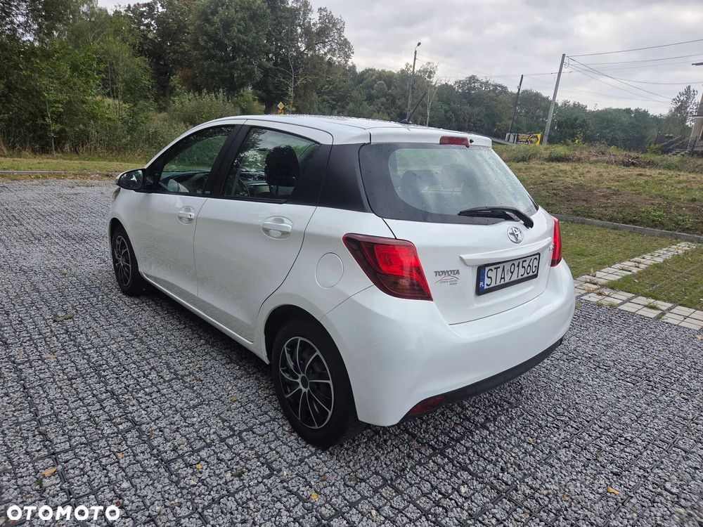Toyota Yaris - 7