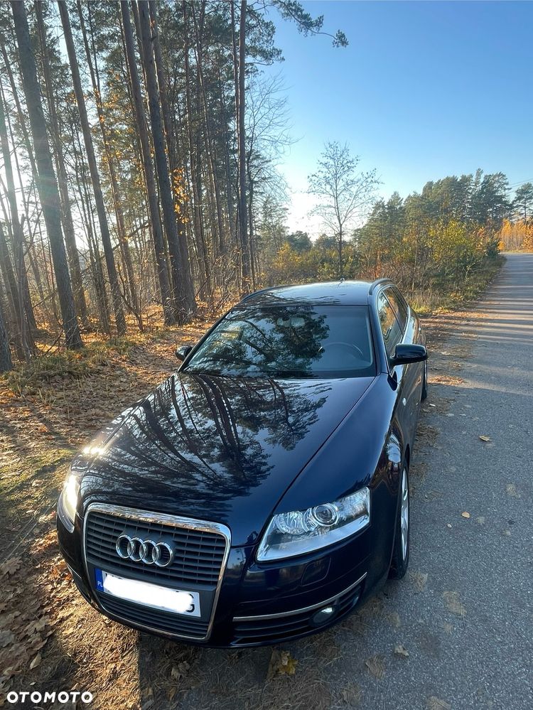 Audi A6 Avant 2.4 - 8