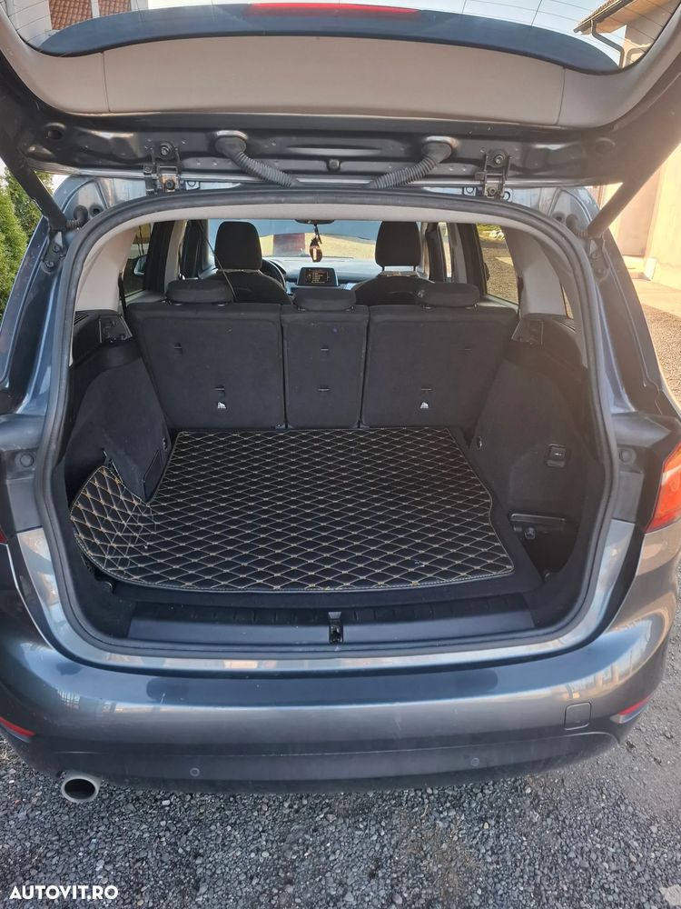 BMW Seria 2 218d Aut. - 9