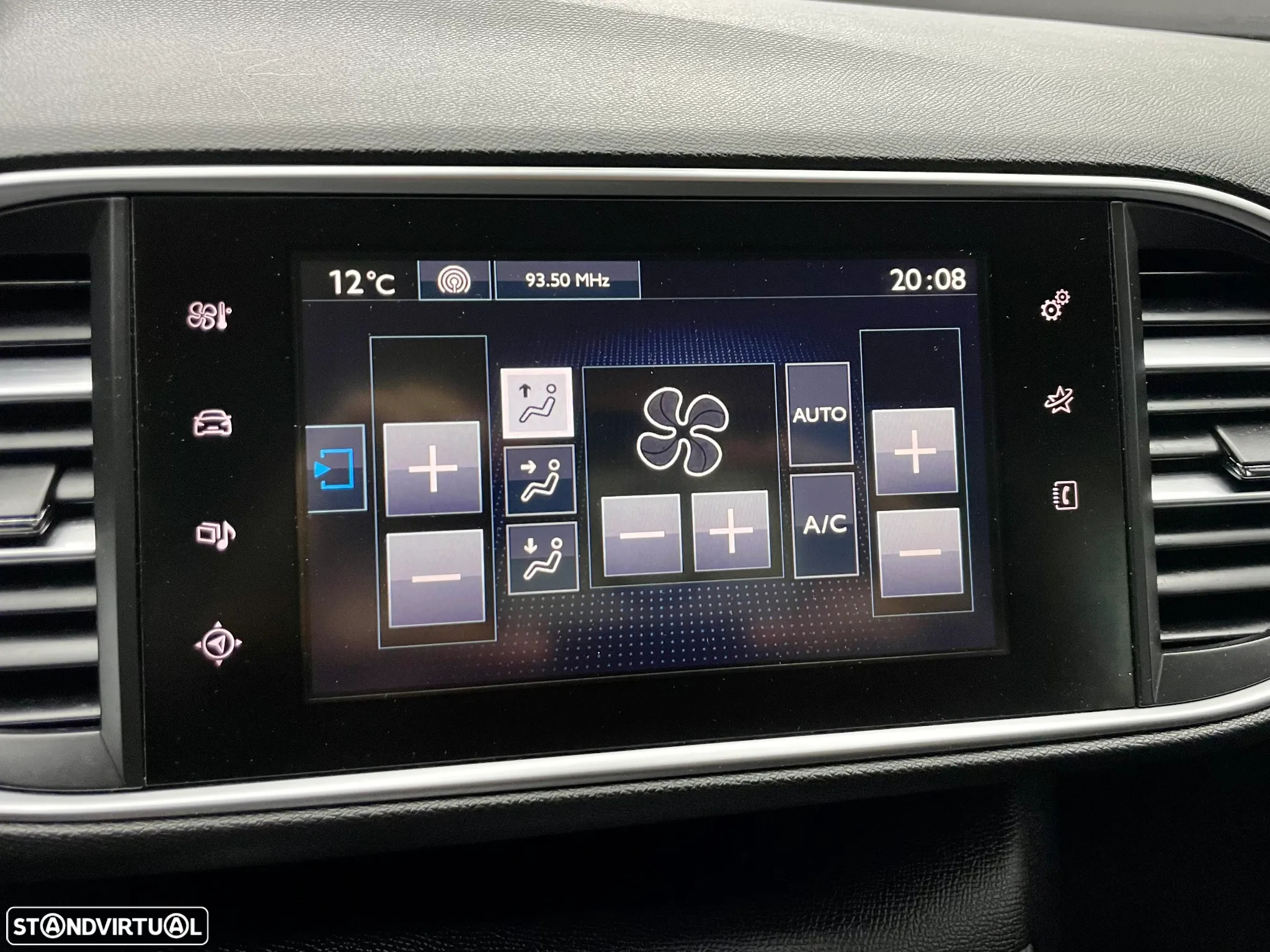 Peugeot 308 SW 1.6 BlueHDi Style - 19