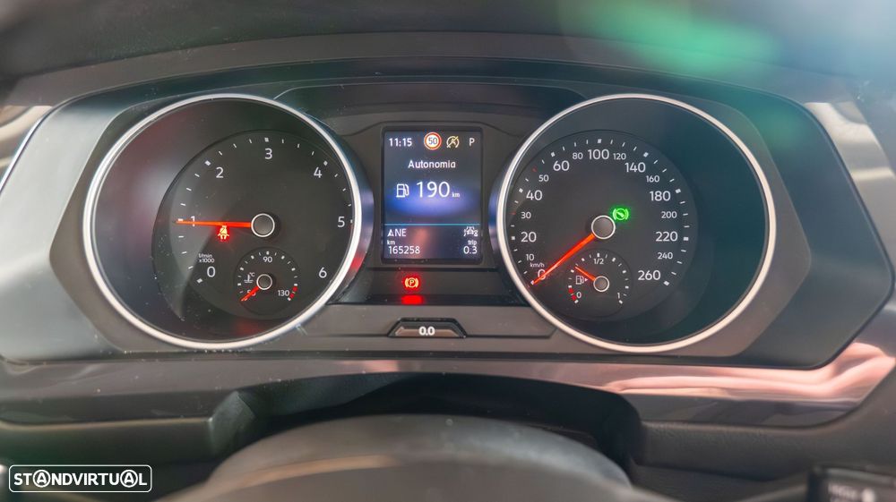 VW Tiguan Allspace 2.0 TDI Confortline DSG - 18