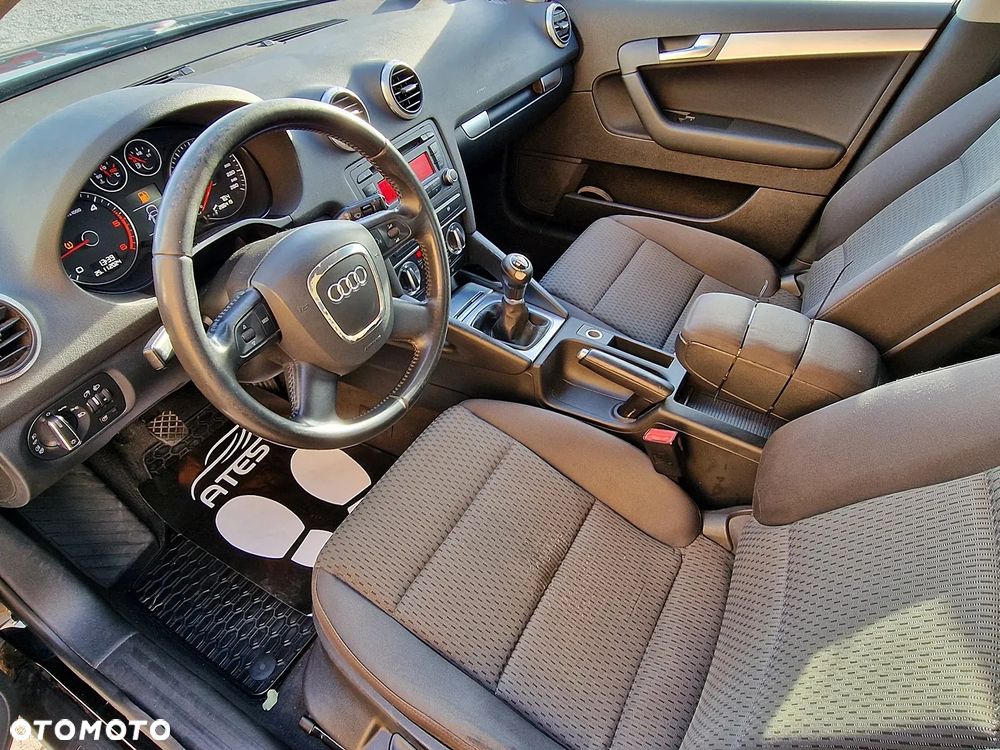 Audi A3 1.9 TDI Ambiente - 9