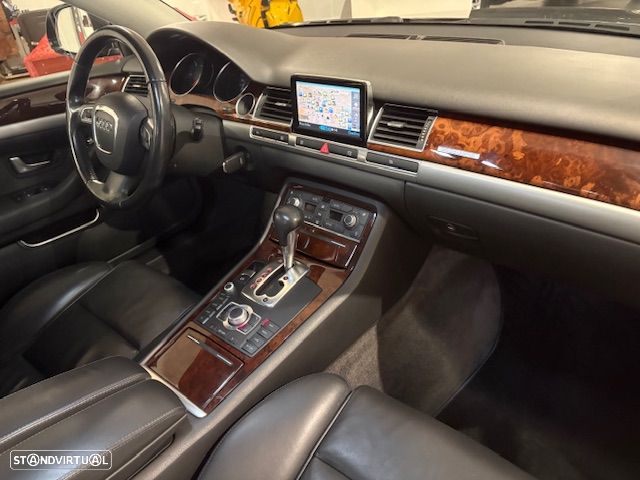 Audi A8 3.0 TDI V6 quattro Tiptronic - 43