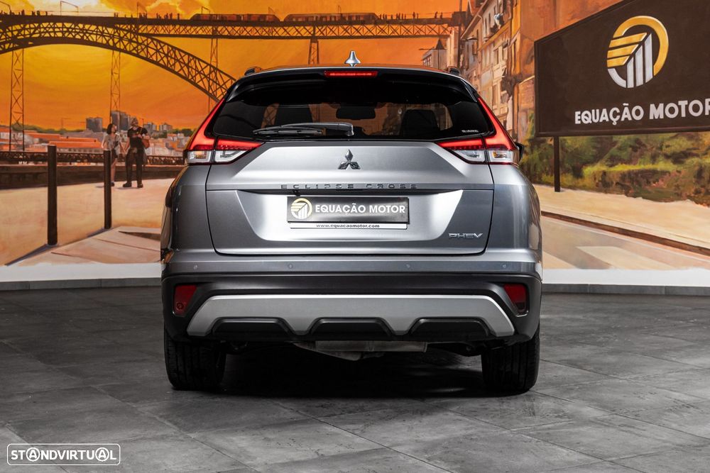 Mitsubishi Eclipse Cross 2.4 PHEV eMotion - 4