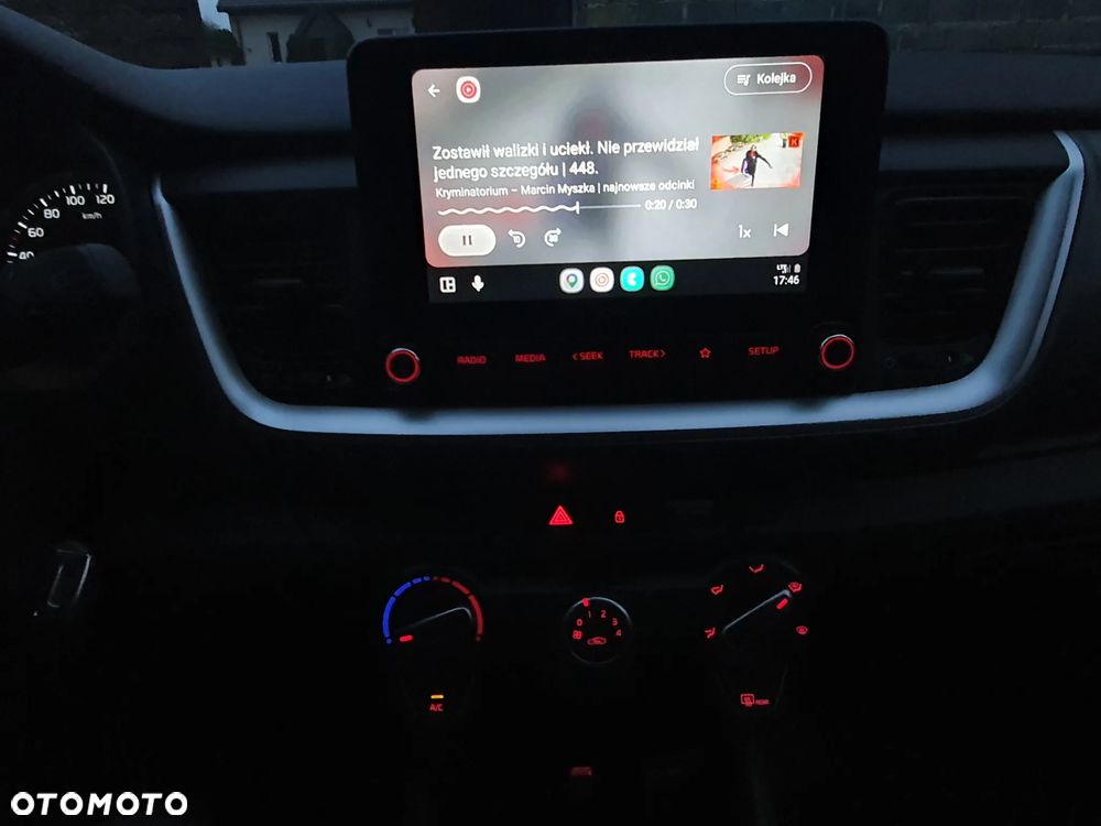 Kia Stonic - 24