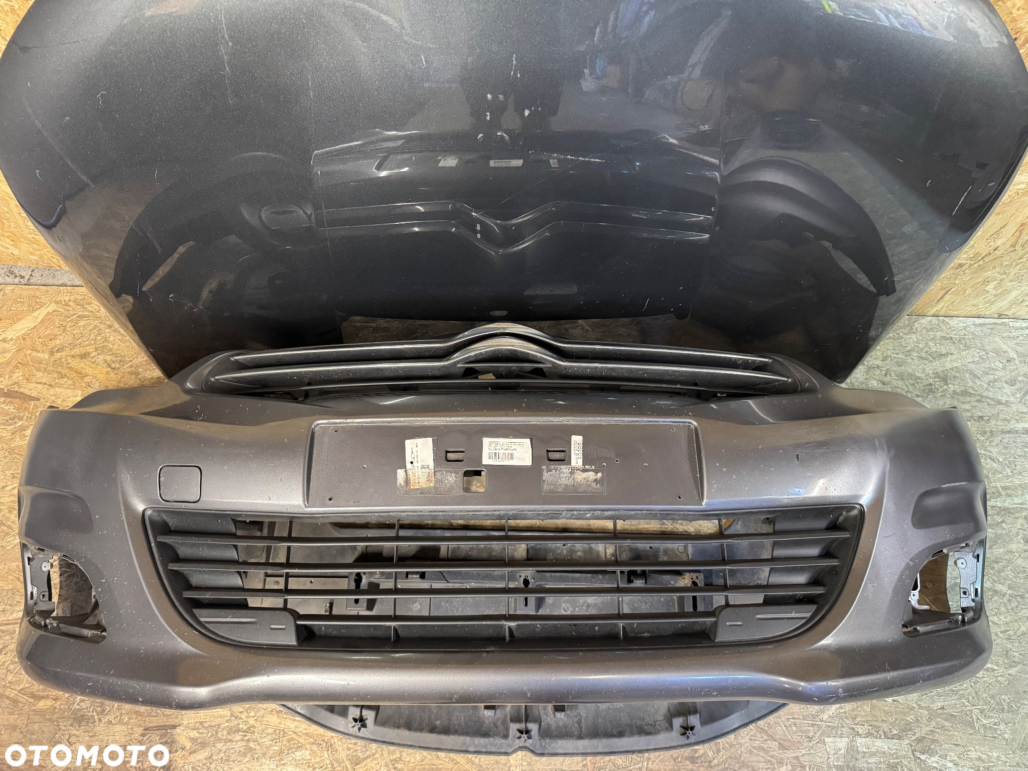 Zderzak maska citroen c4 b7 - 2