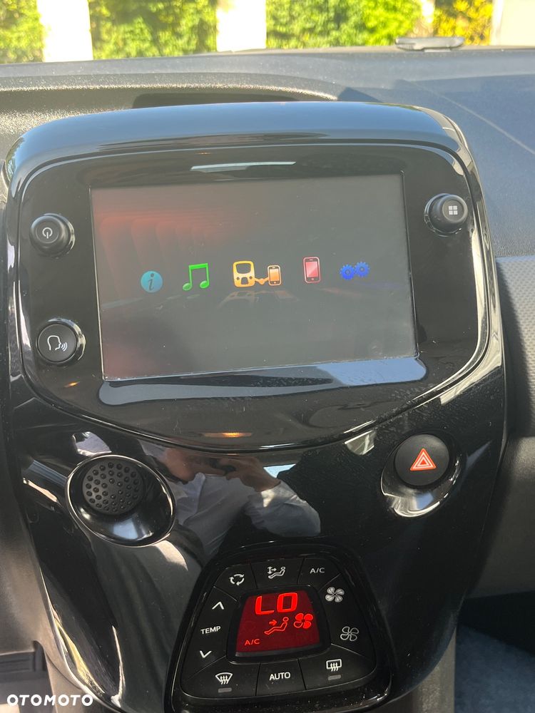 Peugeot 108 - 14