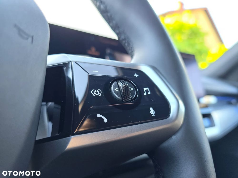 BMW Seria 5 520d xDrive mHEV M Sport - 15