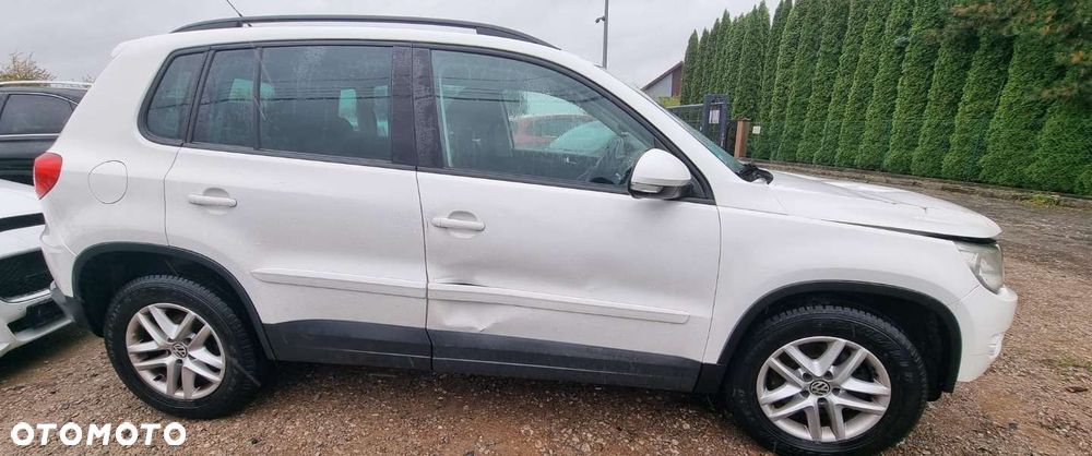 Volkswagen Tiguan - 17