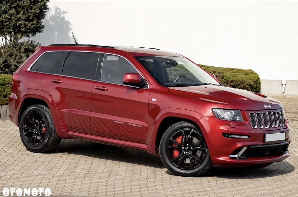 Jeep Grand Cherokee SRT8 - 3