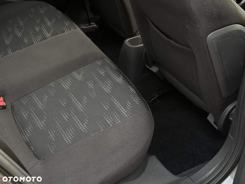 Opel Corsa 1.4 16V Edition - 18