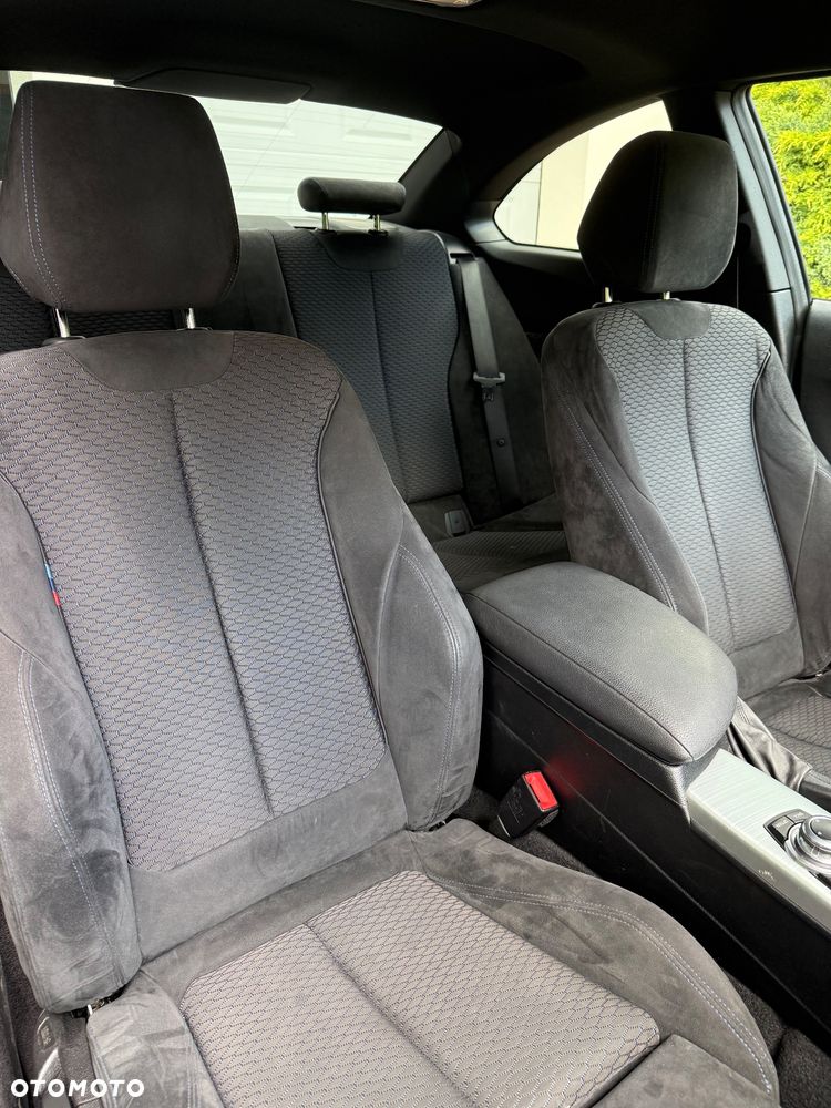 BMW Seria 2 225d - 19