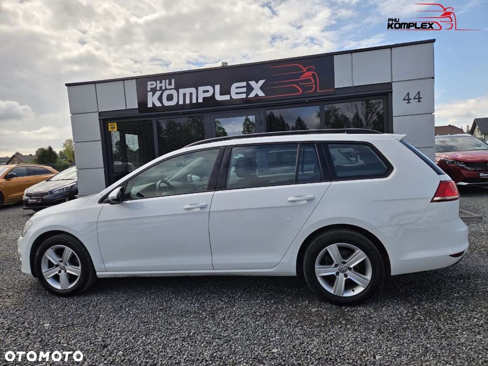 Volkswagen Golf - 8
