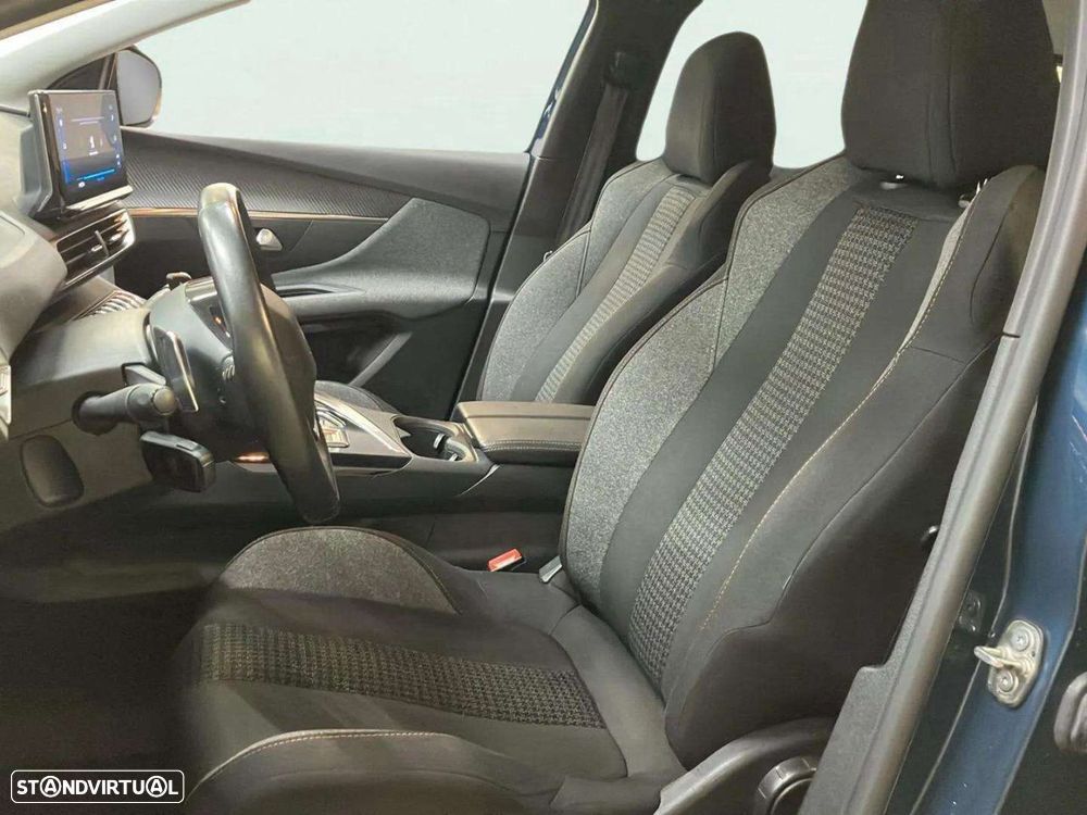 Peugeot 3008 - 15