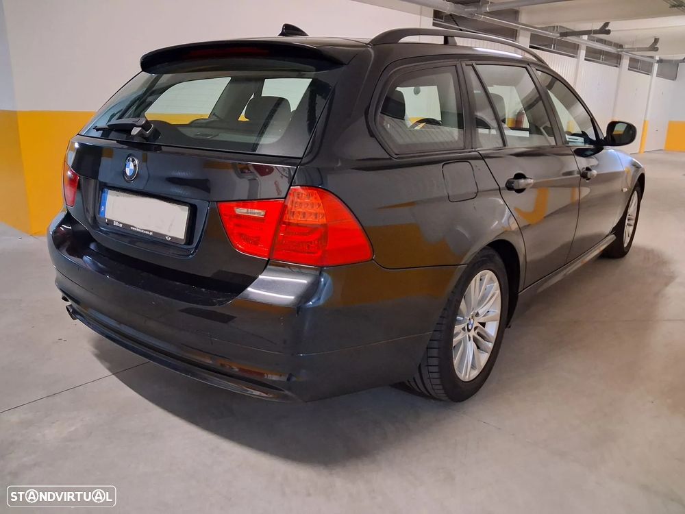 BMW 318 d Dynamic - 9