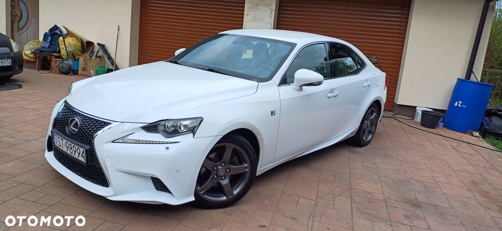 Lexus IS ver-300h-f-sport - 7