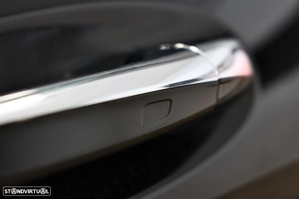 Mercedes-Benz GLC 350 e 4Matic 7G-TRONIC AMG Line - 10