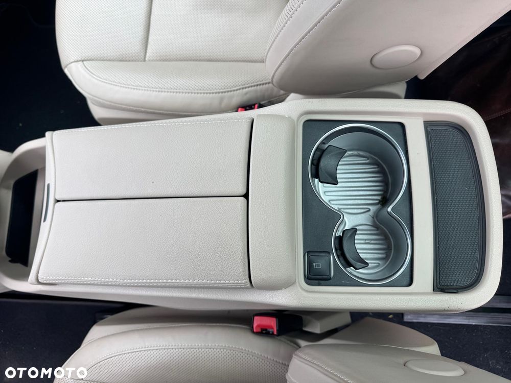 Mercedes-Benz Klasa V 300 d lang 9G-TRONIC Avantgarde Edition 2020 - 17