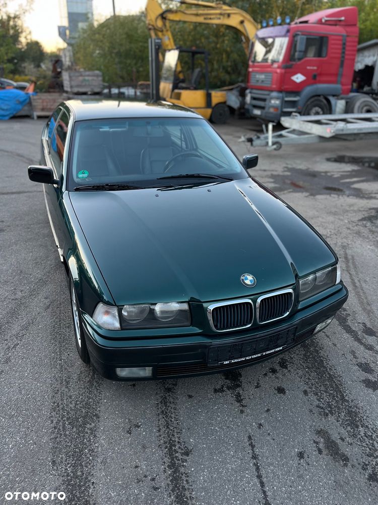 BMW 316I 2000 photo 3