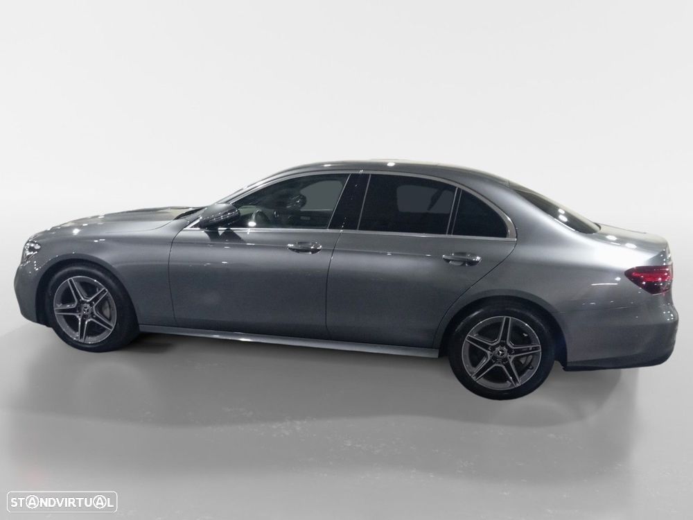 Mercedes-Benz E 220 d AMG Line - 2
