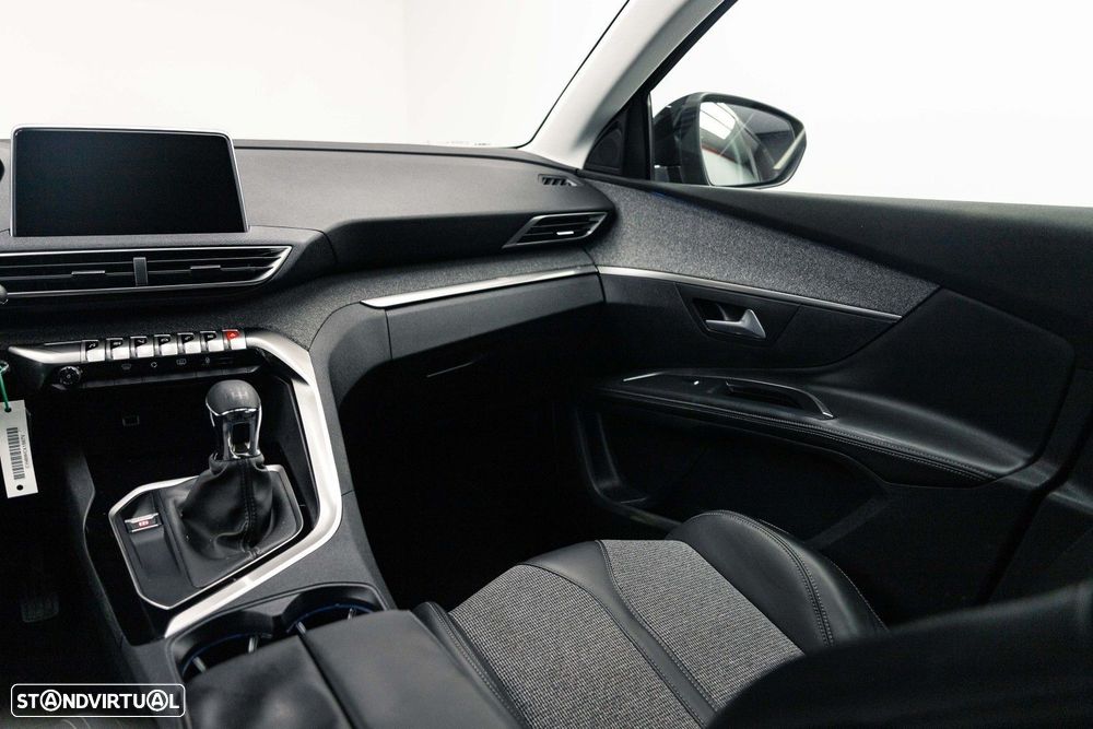 Peugeot 5008 1.5 BlueHDi Allure - 16
