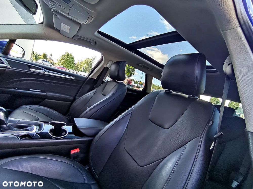 Ford Mondeo 2.0 TDCi PowerShift-Aut Allrad Titanium - 17