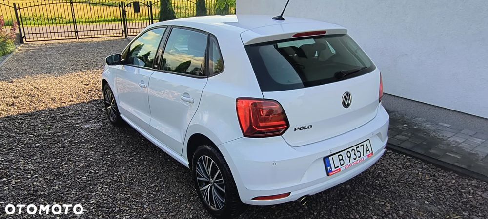 Volkswagen Polo 1.2 TSI Blue Motion Technology Allstar - 6