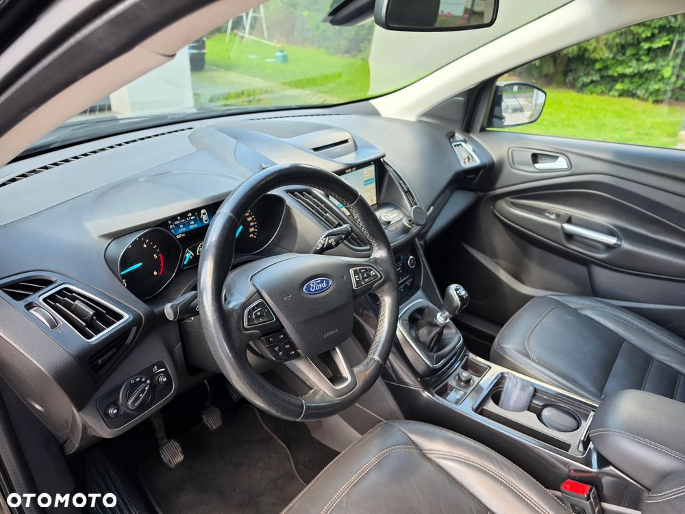 Ford Kuga 2.0 TDCi 4x4 Titanium - 10