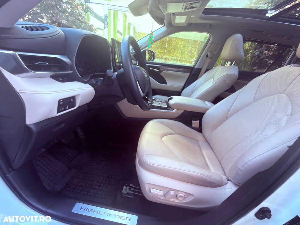 Toyota Highlander - 15