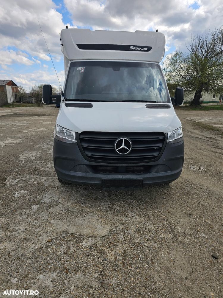 Mercedes-Benz Sprinter - 10