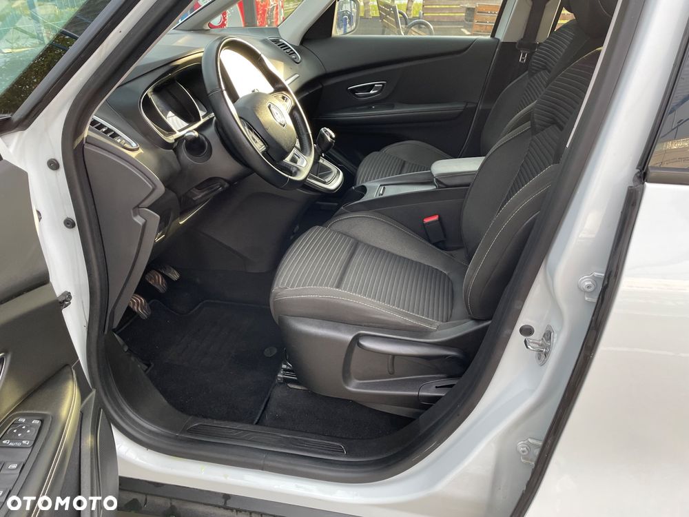 Renault Grand Scenic ENERGY TCe 115 Expression - 24