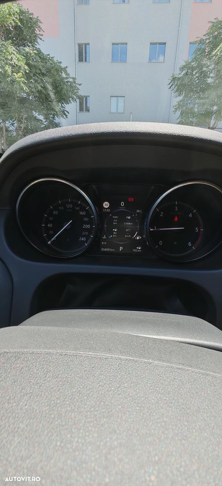 Land Rover Discovery Sport 2.0 l TD4 HSE Aut. - 6