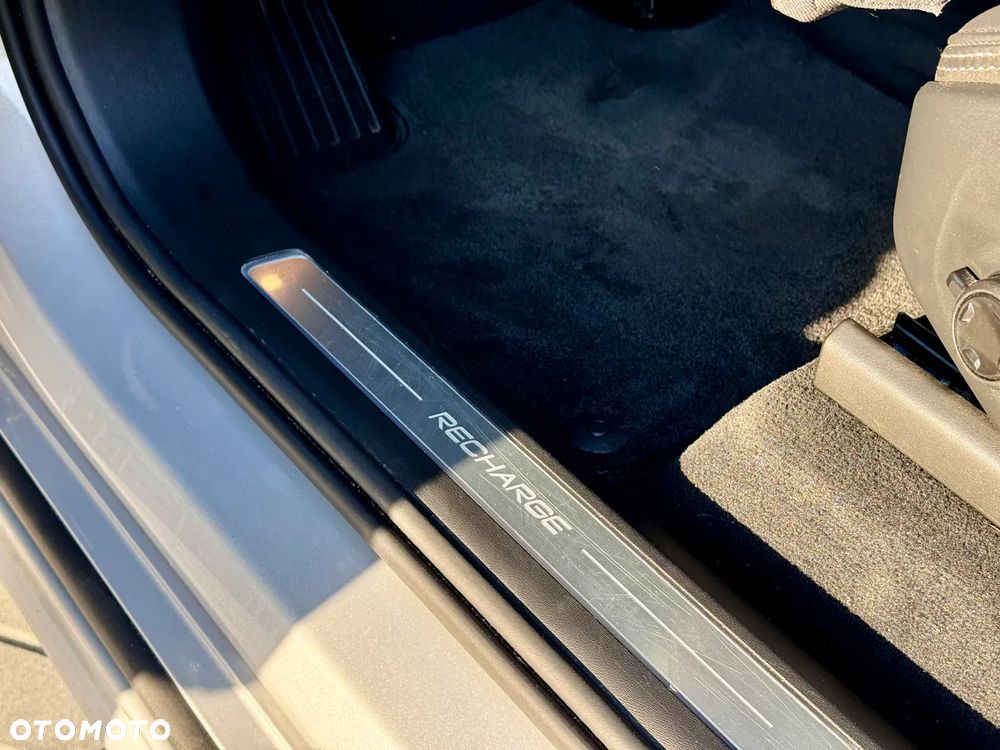 Volvo XC 90 T8 AWD Plug-In Hybrid Ultra Dark 7os - 28