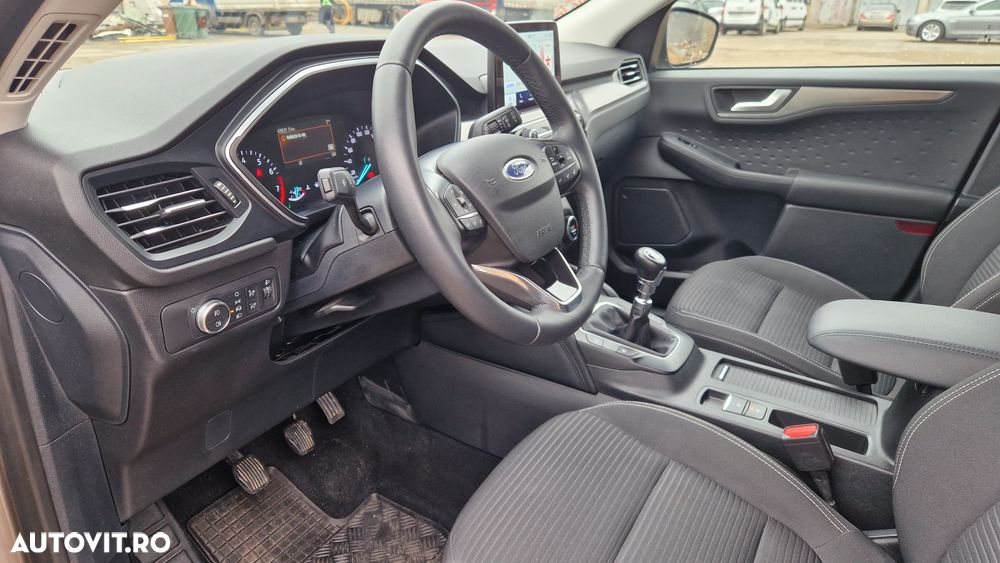 Ford Kuga 1.5 EcoBoost 2WD Titanium - 10