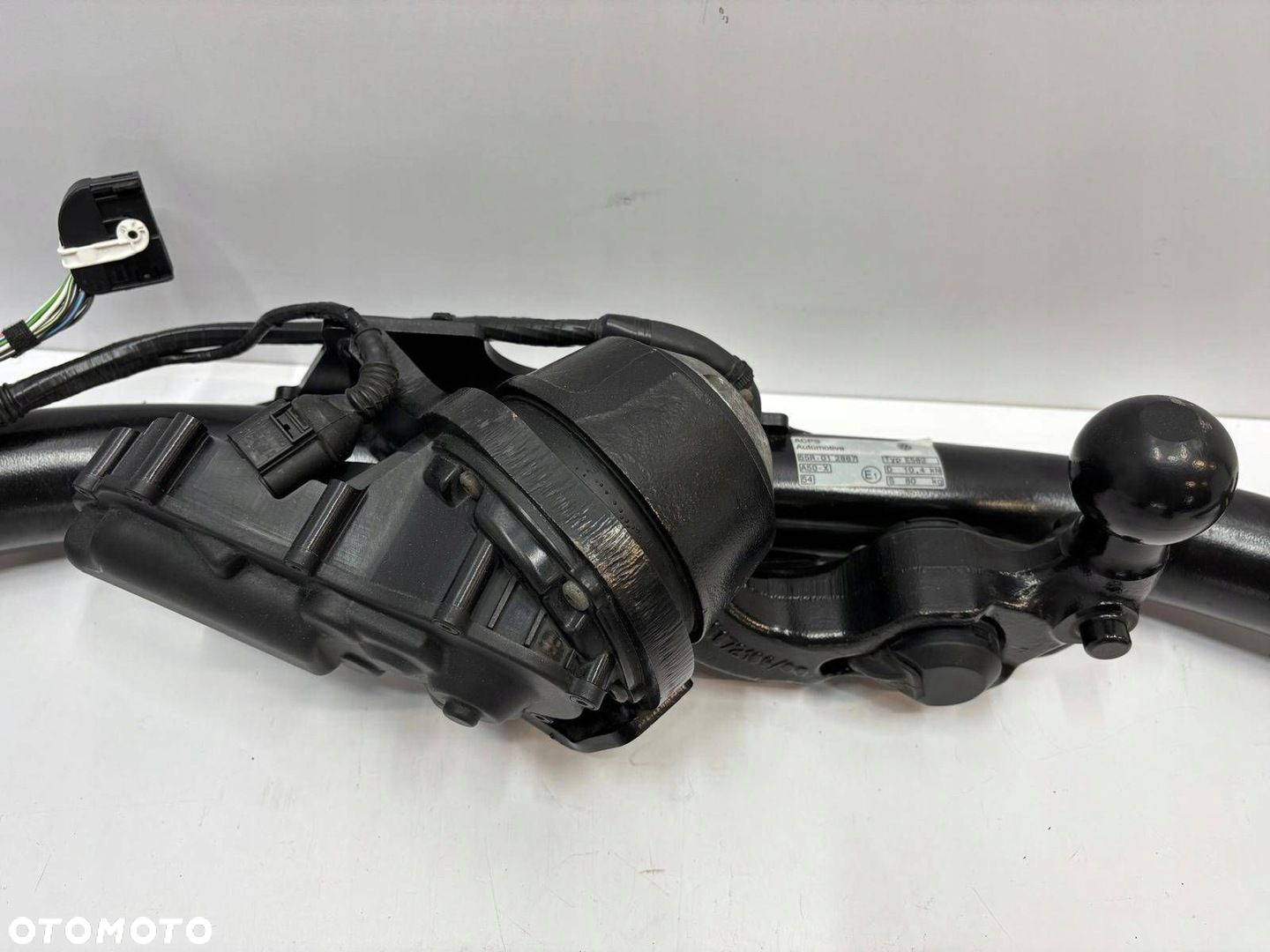 Volkswagen VW Golf VIII 8 Kombi Hak Holowniczy 5H0803881D - 15