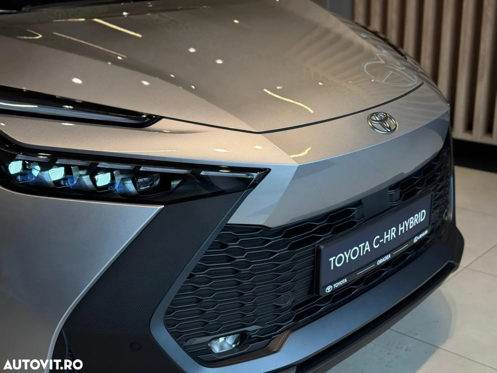 Toyota C-HR - 7