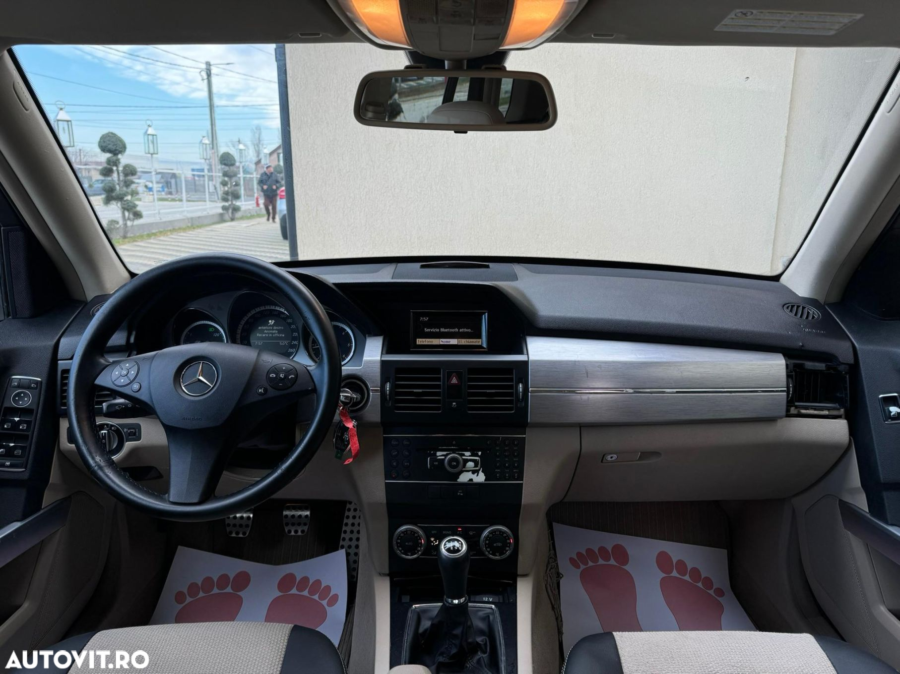 Mercedes-Benz GLK - 6