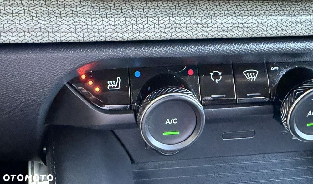 Citroën C5X 180 Start&Stopp e-EAT8 SHINE - 28