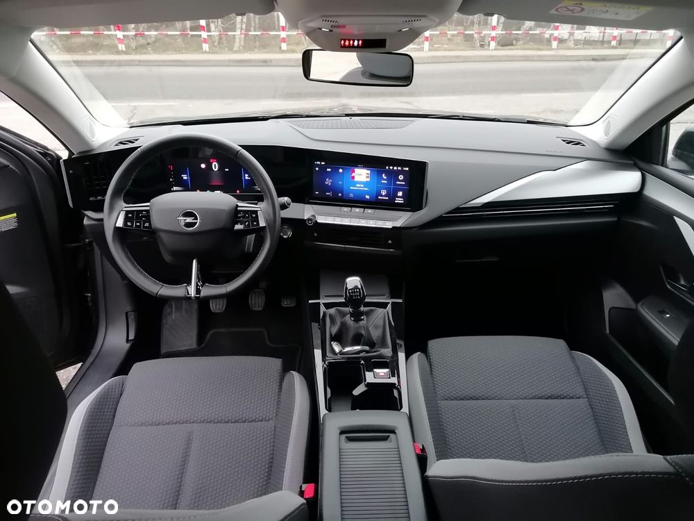 Opel Astra - 24