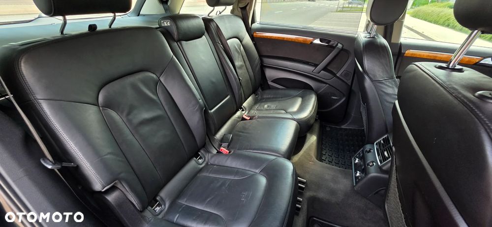 Audi Q7 3.0 TDI DPF Quattro Tiptronic - 18